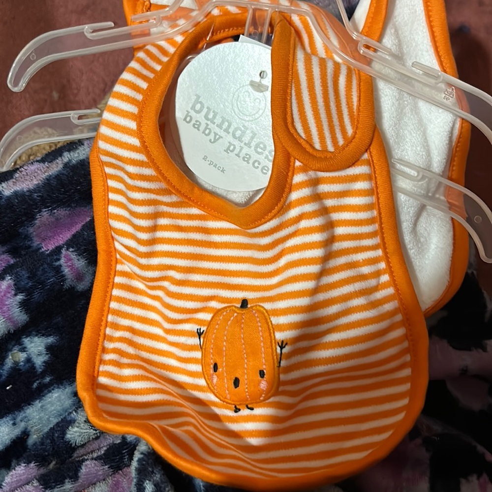 Baby’s first Halloween bibs